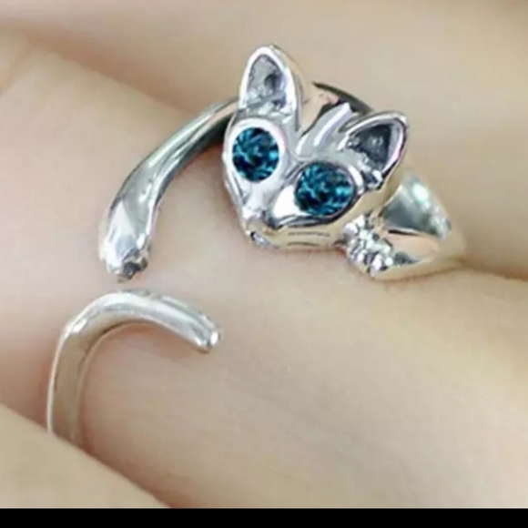 Silver cat ring - Picture 2 of 3